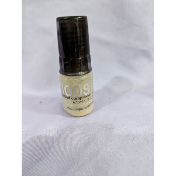 Complexion Boost Instant Complexion Corrector 7.5 ml - Picture 1 of 2